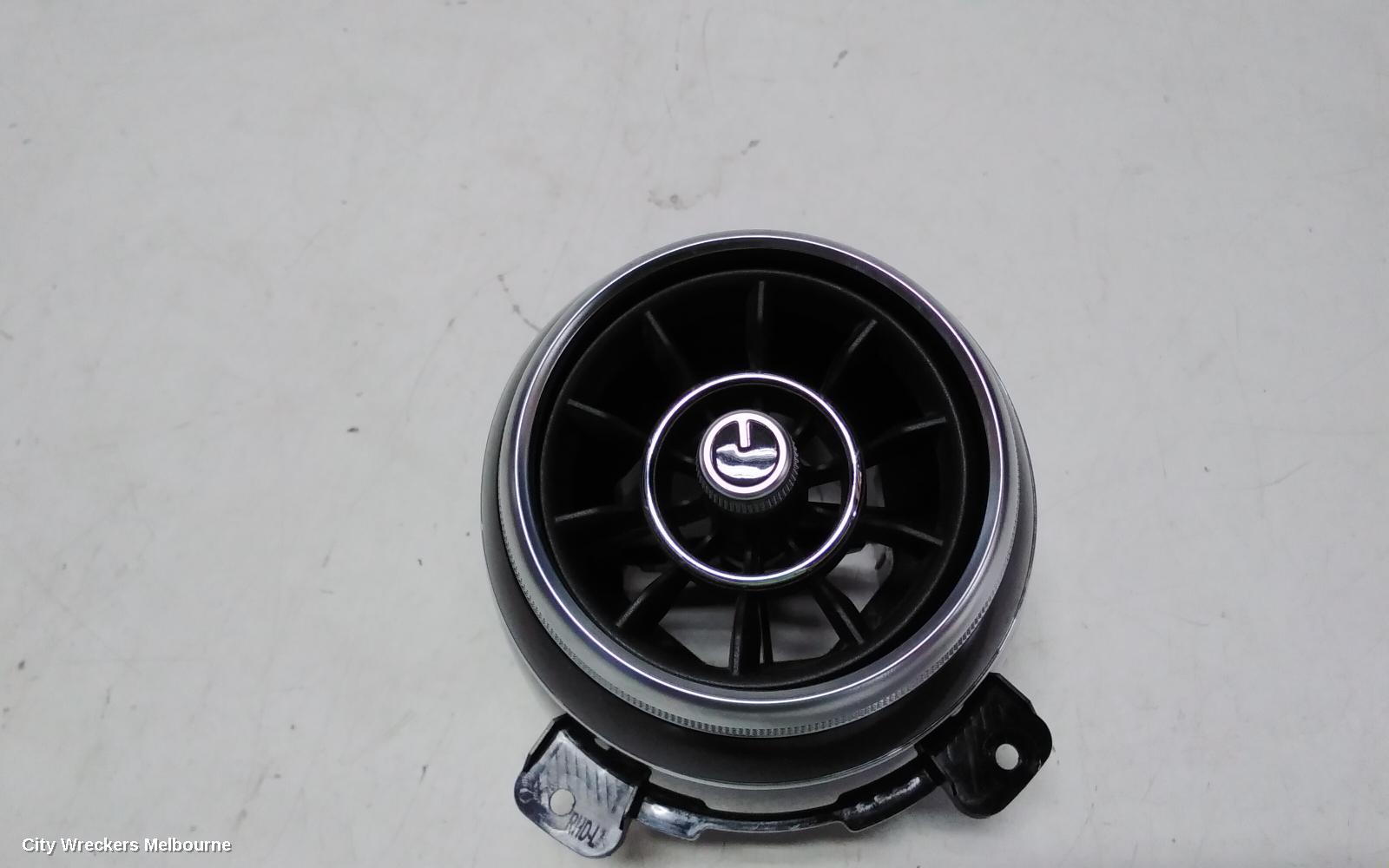 MG HS, SAS23, 08/2019 - 12/2024, LH AIRVENT: 112215 - Image 2