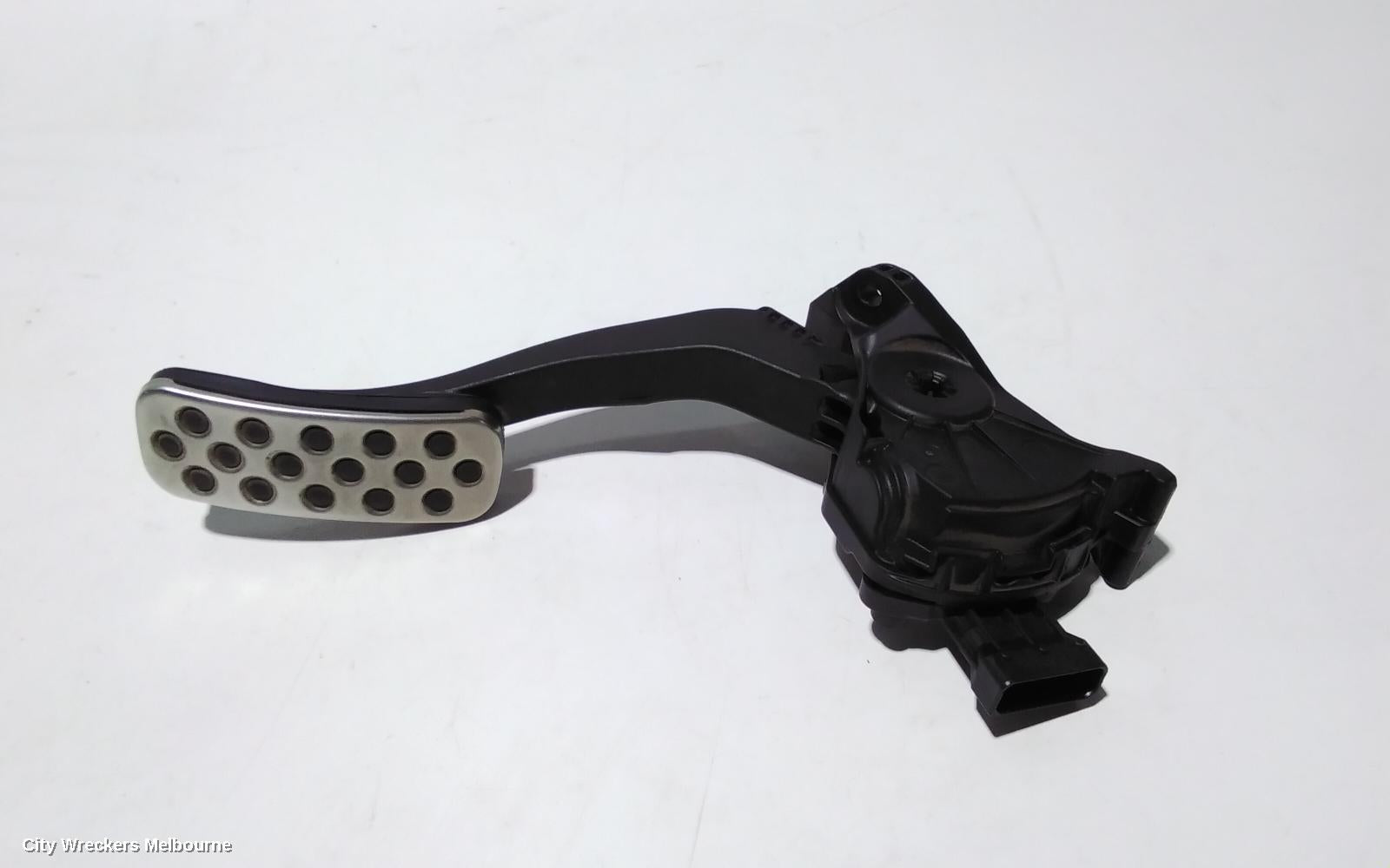 HOLDEN ASTRA PEDAL ASSEMBLY, PJ, GTC, 12/2014 - 01/2017 - Image 1