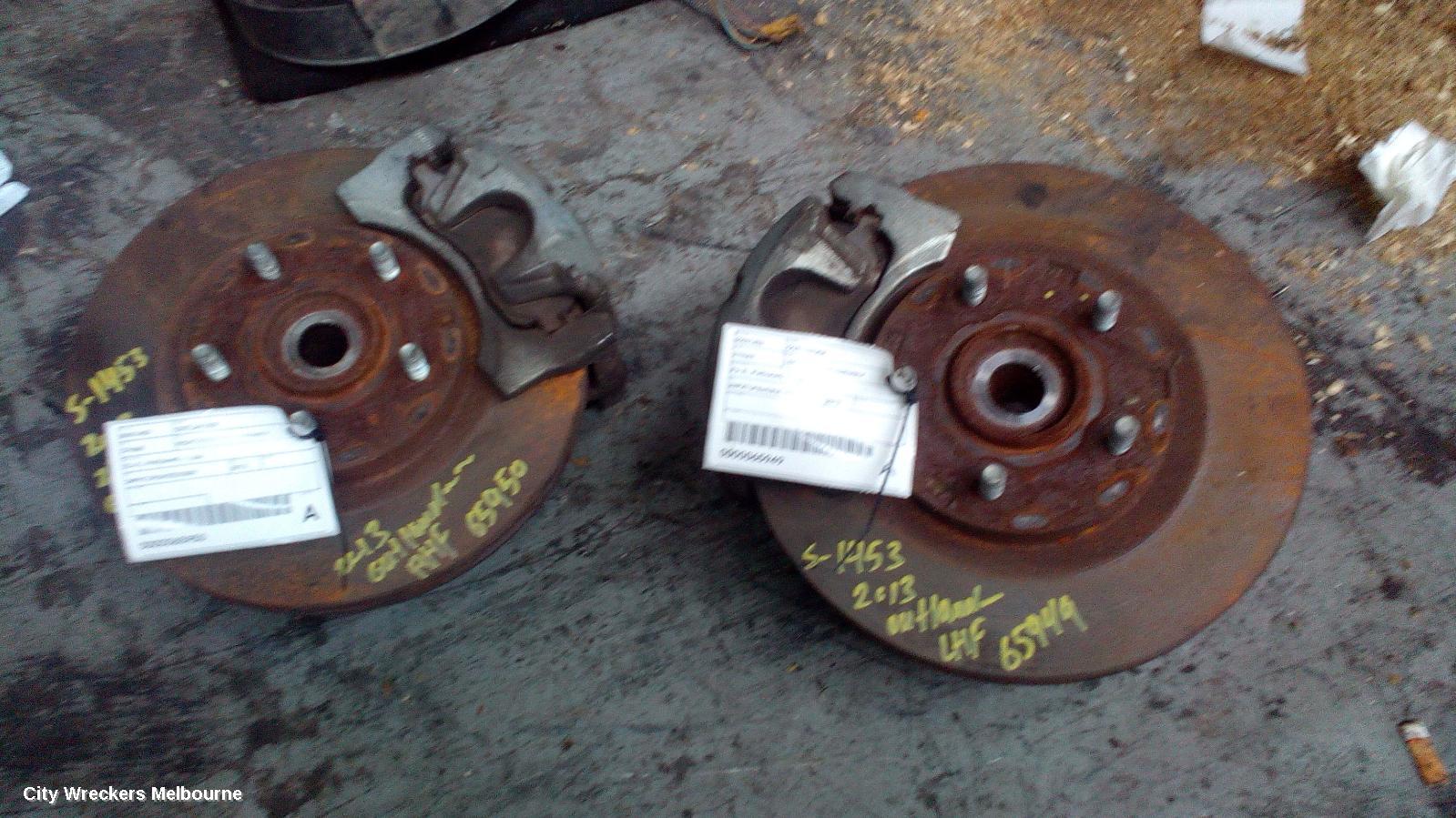 MITSUBISHI OUTLANDER LEFT FRONT HUB ASSEMBLY, ZG-ZL, FWD/AWD, 11/2006 ONWARDS - Image 2