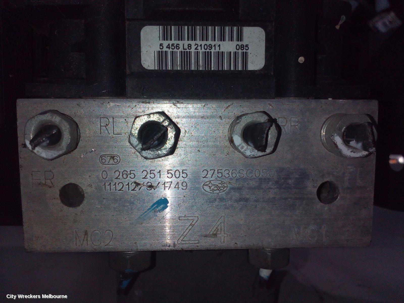 SUBARU FORESTER ABS PUMP/MODULATOR, P/N 27536SC050, VDC TYPE, 02/2008 - 12/2012 - Image 3