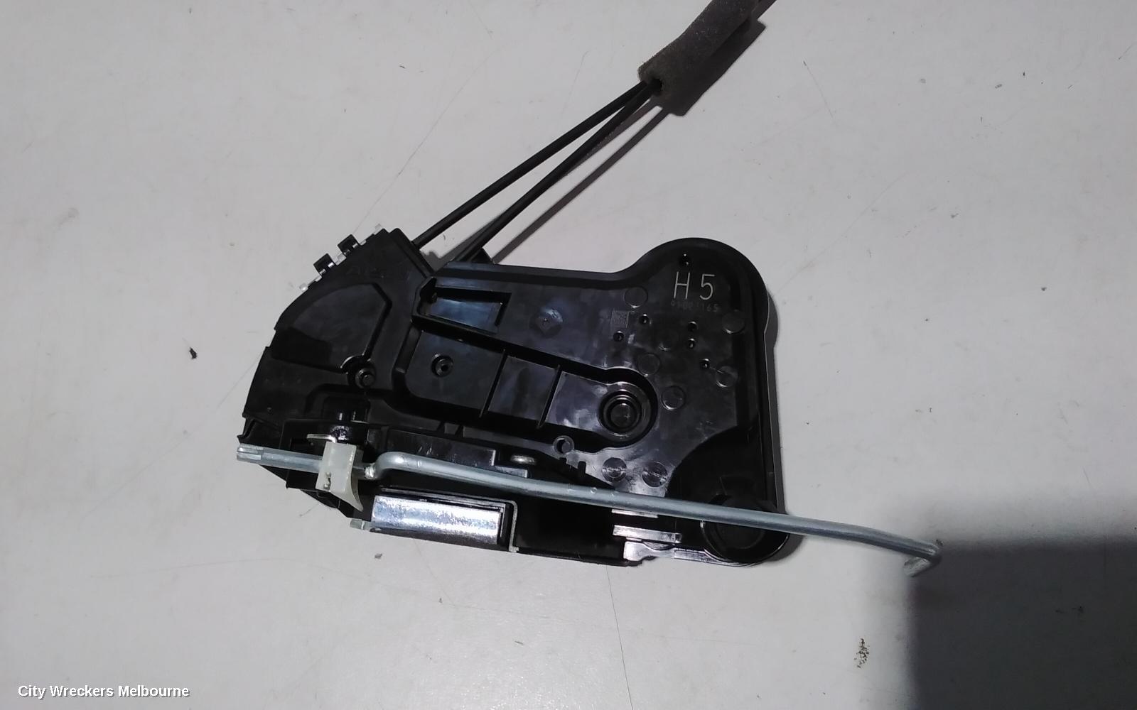 SUBARU XV DOOR/BOOT/GATE LOCK, LEFT FRONT DOOR LOCK, G5X, 05/2017 ONWARDS - Image 2