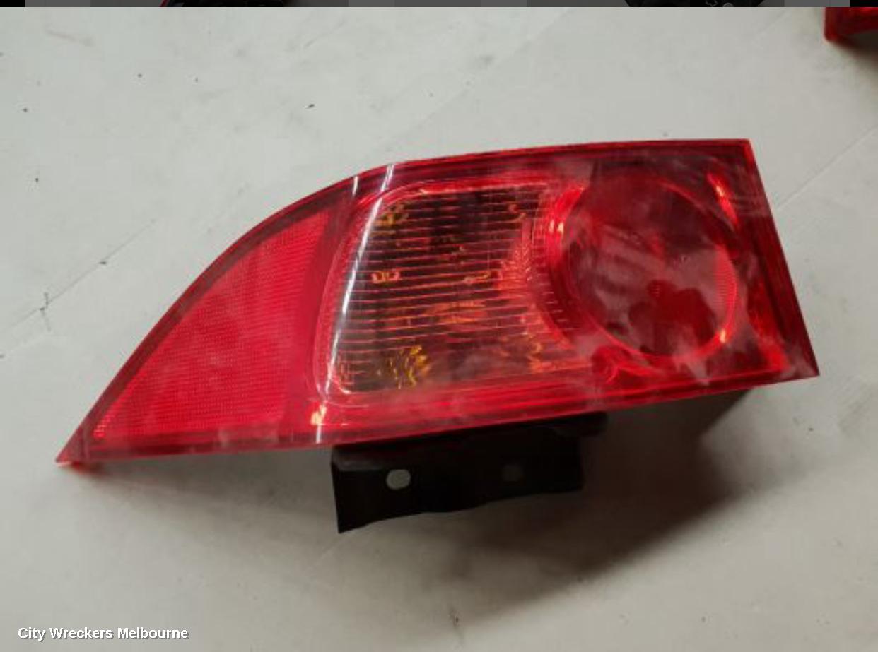 HONDA ACCORD LEFT TAILLIGHT, 7TH GEN, CL/EURO (VIN JHMCL), SEDAN, 12/2005 - 03/2008 - Image 1