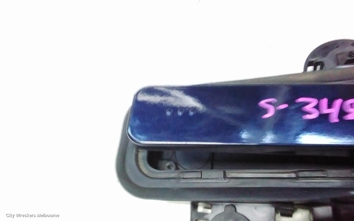 MAHINDRA XUV700 DOOR HANDLE, W601, LH REAR, OUTER, W/ SMART HANDLES TYPE, 01/2023 ONWARDS - Image 2