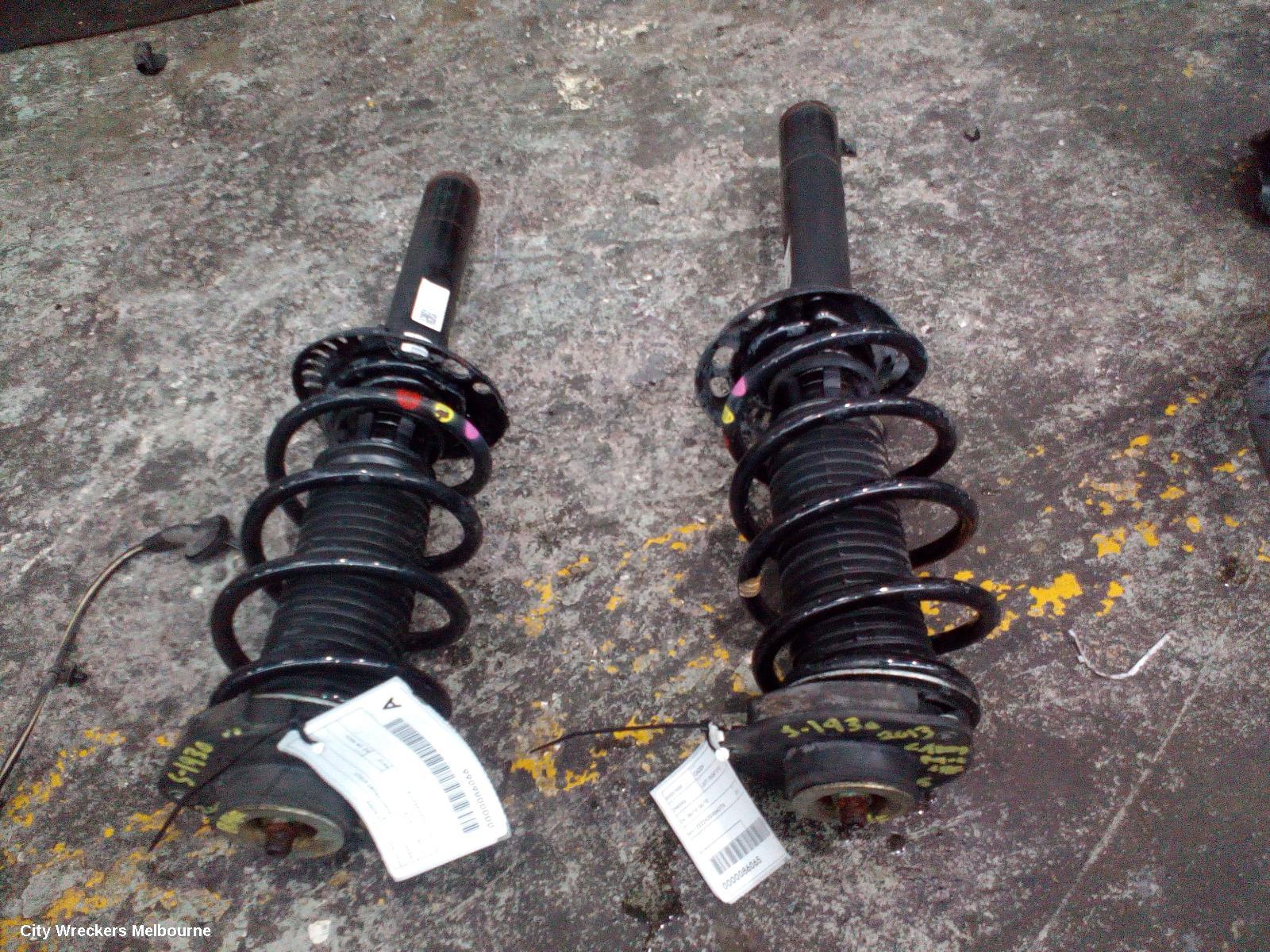 VOLKSWAGEN CADDY LEFT FRONT STRUT, 2K, 08/2010 - 06/2015 - Image 3