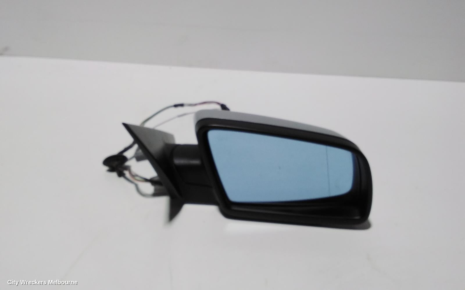 BMW 5 SERIES RIGHT DOOR MIRROR, E60, NON AUTO DIP, W/ LIGHT PACKAGE, NON MEMORY TYPE, 10/2003 - 09/2005 - Image 1