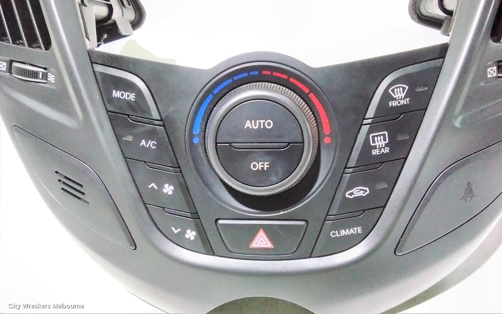 HYUNDAI VELOSTER HEATER/AC CONTROLS, FS, CLIMATE CONTROL TYPE, 2 PLUG, 02/2011 - 02/2018 - Image 3