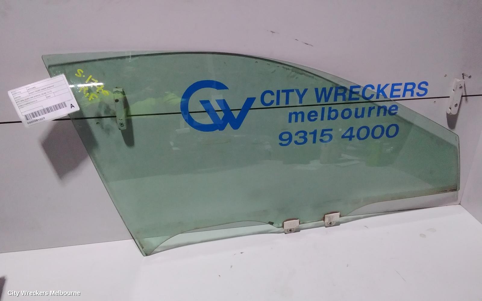 HONDA ACCORD RIGHT FRONT DOOR WINDOW, 8TH GEN, EURO (VIN JHMCU), 06/2008 - 12/2015 - Image 1