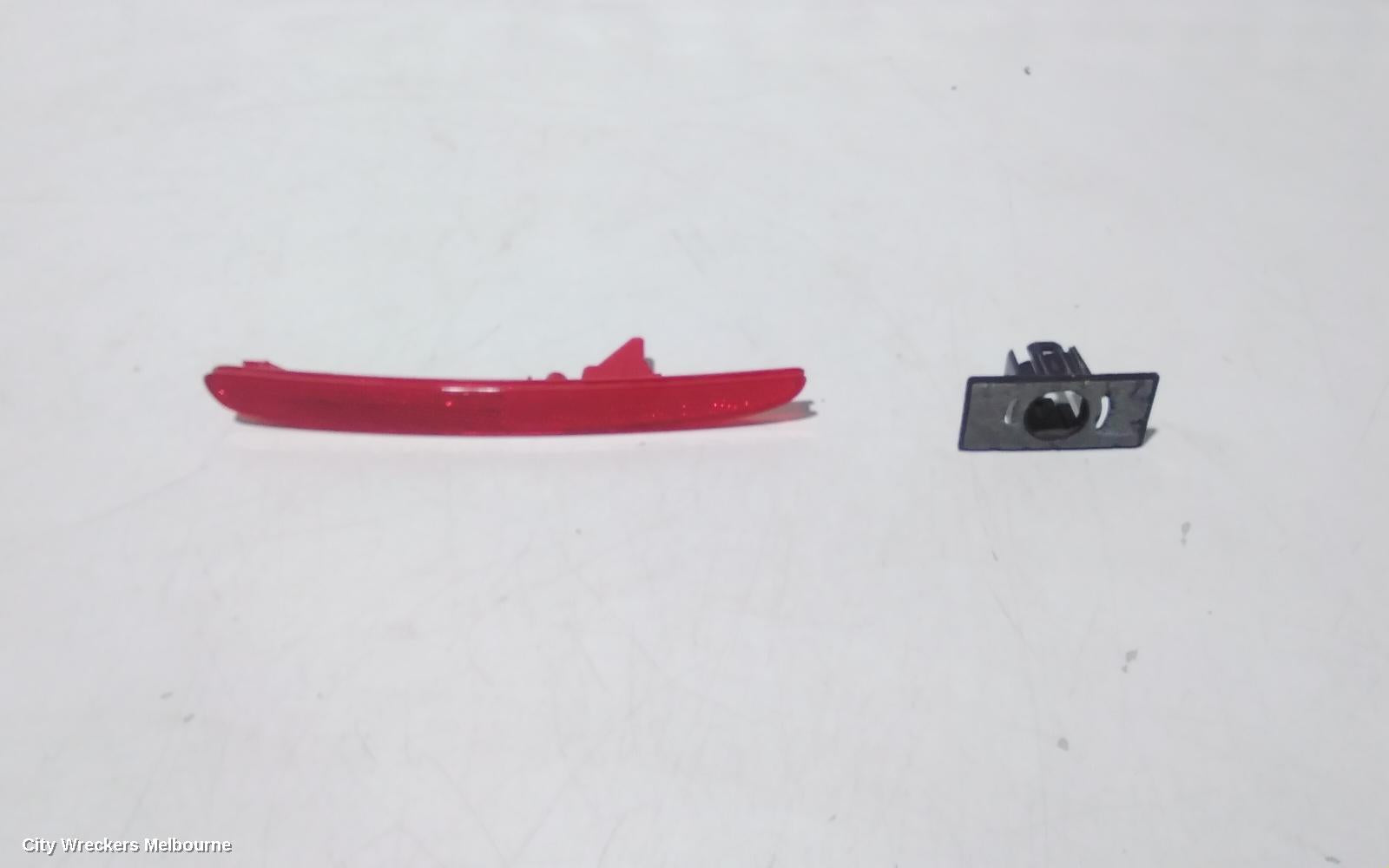HONDA CIVIC RIGHT TAILLIGHT, BUMPER REFLECTOR, HATCH, 10TH GEN, 02/2017 ONWARDS - Image 2
