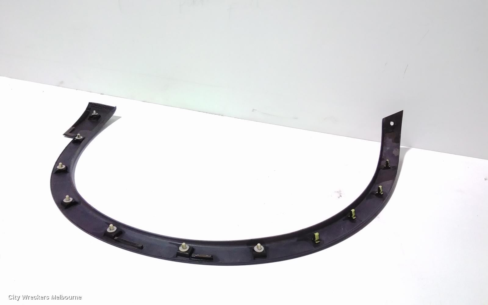 NISSAN DUALIS WHEEL ARCH FLARE, RH FRONT, J10, 10/2007 - 05/2014 - Image 2