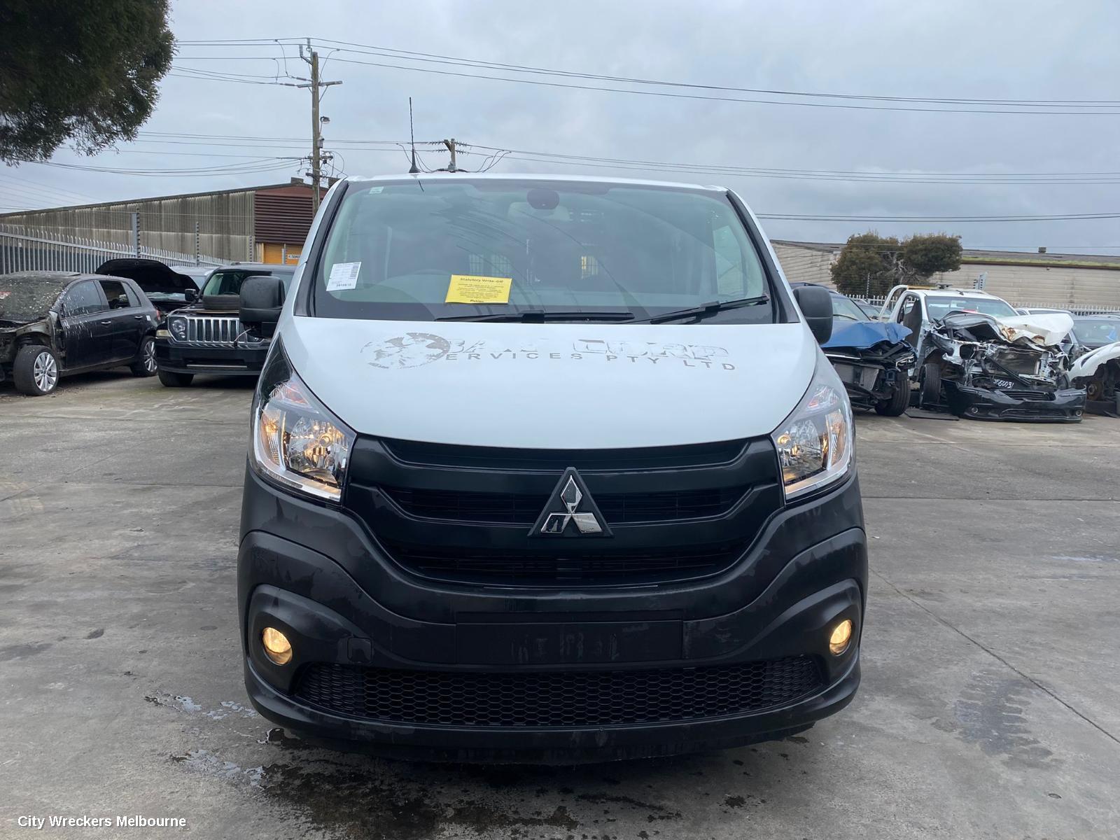 MITSUBISHI EXPRESS RIGHT FRONT DOOR, SN, 03/2020 - 12/2022 - Image 1