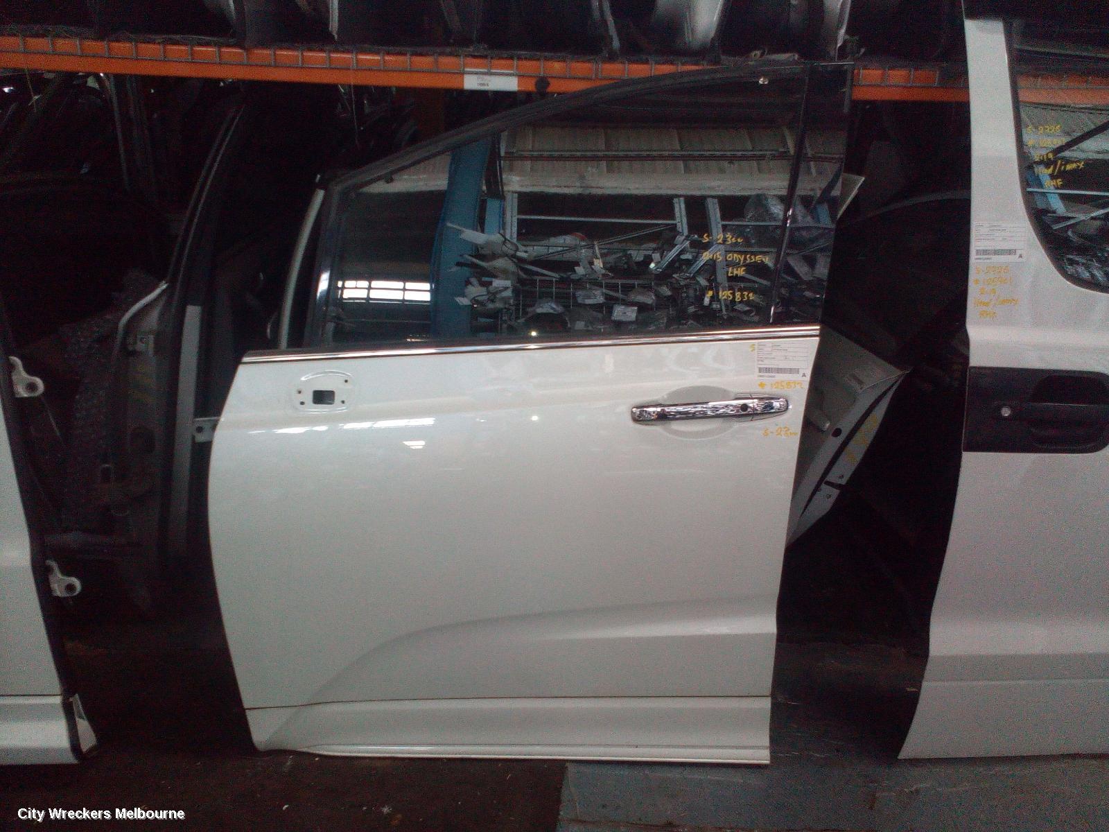 HONDA ODYSSEY LEFT FRONT DOOR, RC1, 02/2014 - 03/2022 - Image 1