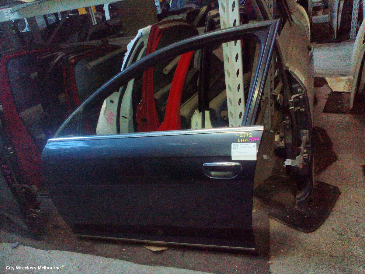 AUDI A6 LEFT FRONT DOOR, C6/4F, A6/RS6/S6, 11/2004 - 06/2011 - Image 1