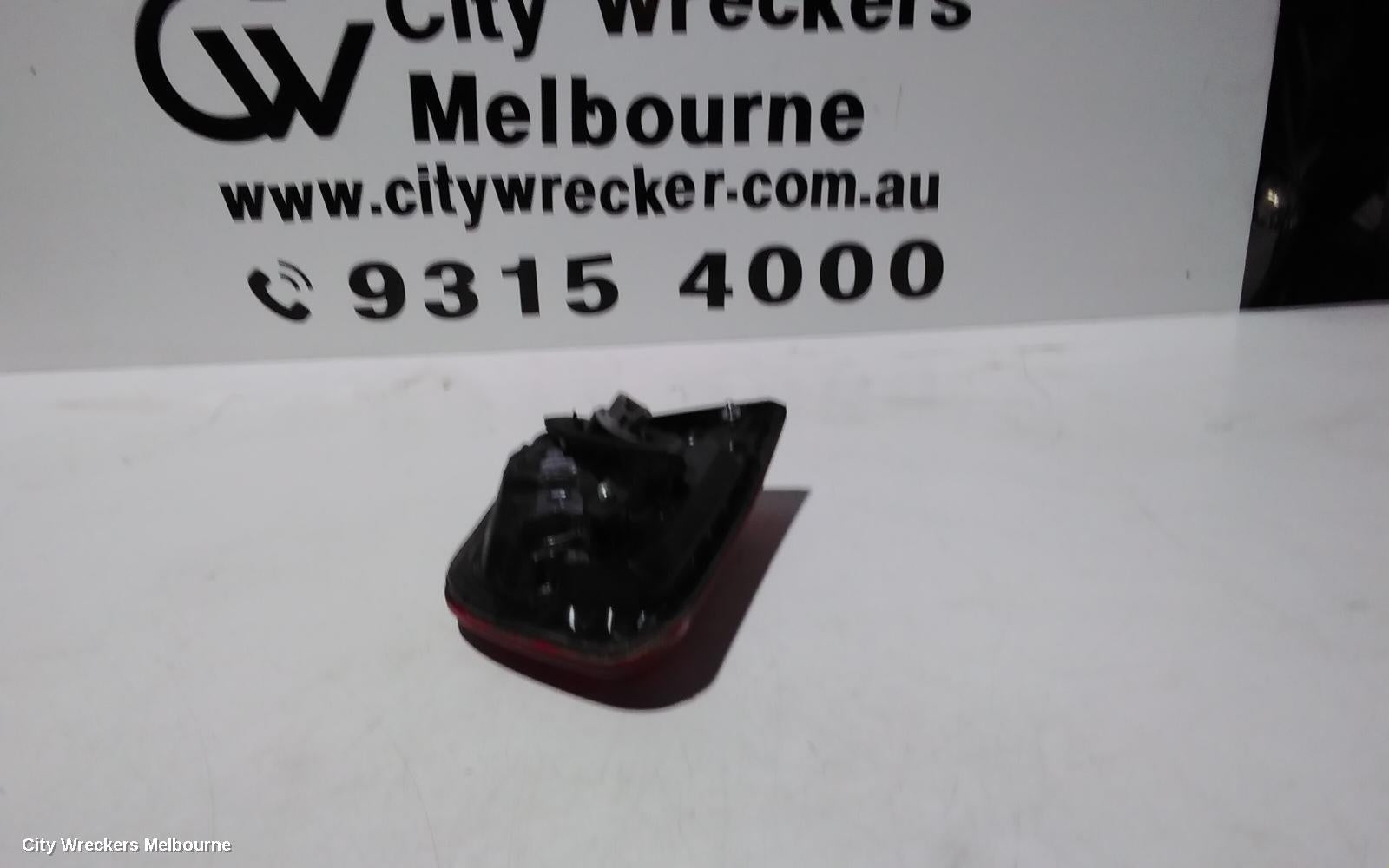 PEUGEOT 4007 REAR GARNISH, TAILGATE LAMP (RH SIDE), 10/2009 - 08/2013 - Image 3
