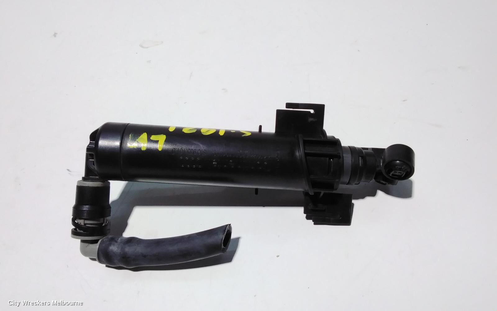 AUDI A5 WASHER JET, 8T 10/2011 - 11/2016 - Image 1