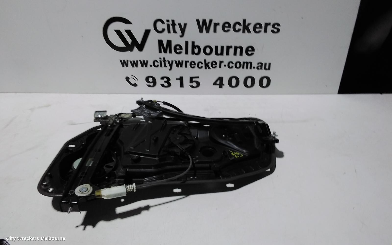 VOLKSWAGEN PASSAT LEFT FRONT WINDOW REG/MOTOR, 3CC, SEDAN, 03/2012 - 12/2016 - Image 3