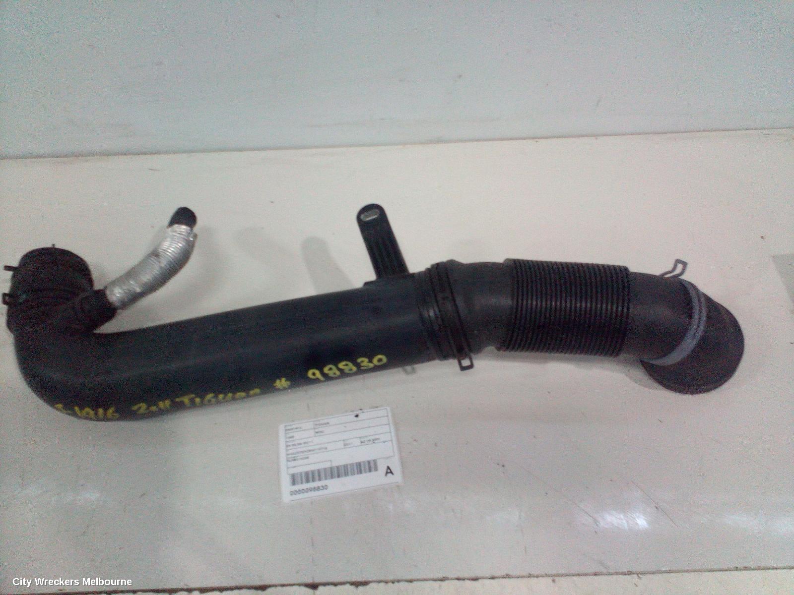 VOLKSWAGEN TIGUAN, 5N 05/2008 - 09/2011, TURBO HOSE: 98830 - Image 3