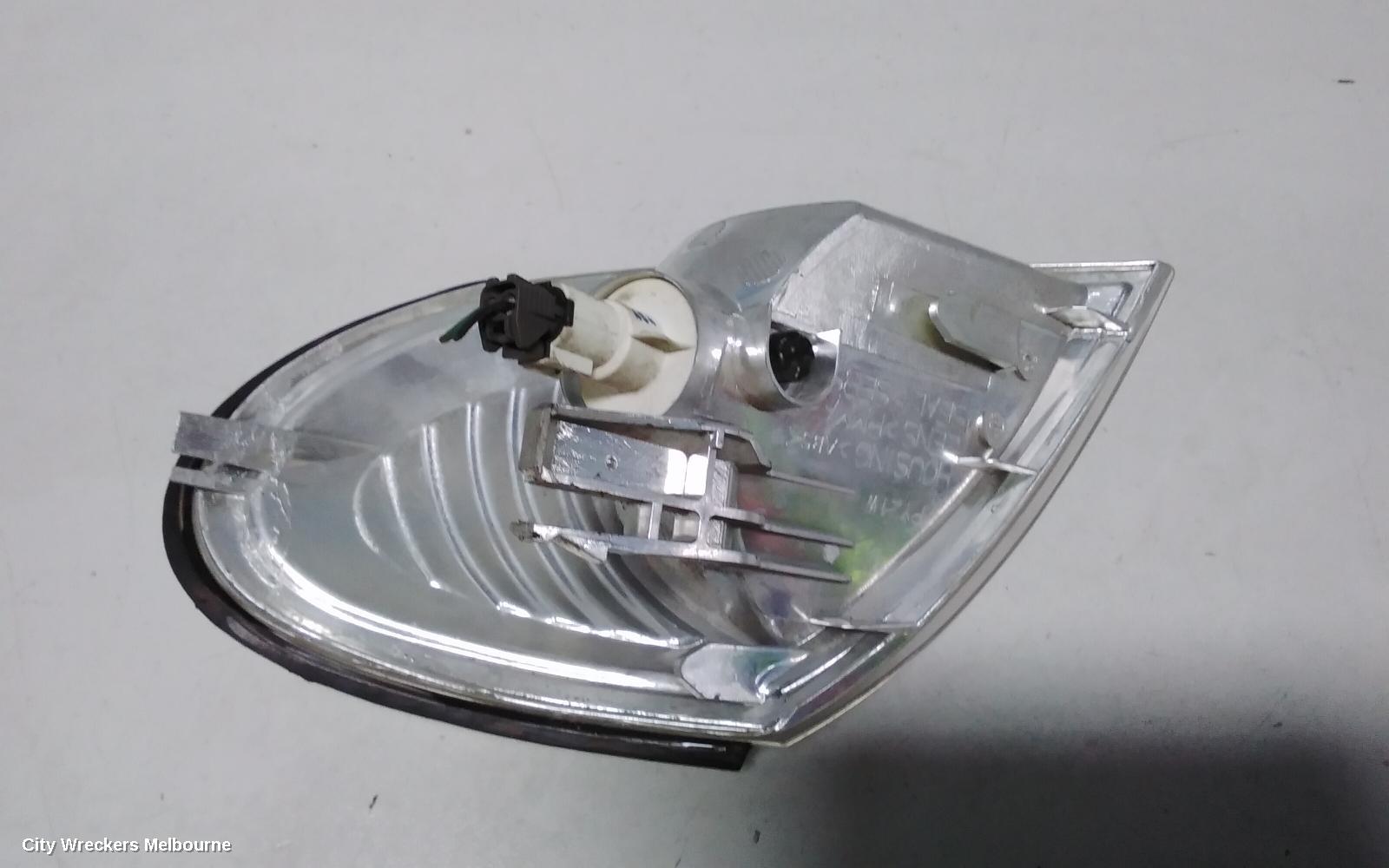 NISSAN PULSAR RIGHT INDICATOR/FOG/SIDE, CORNER LAMP, N16 SI, SEDAN, ICHIKOH LENS# 3429, SINGLE REFLECTOR TYPE, 33, 05/2000 - 07/2003 - Image 3