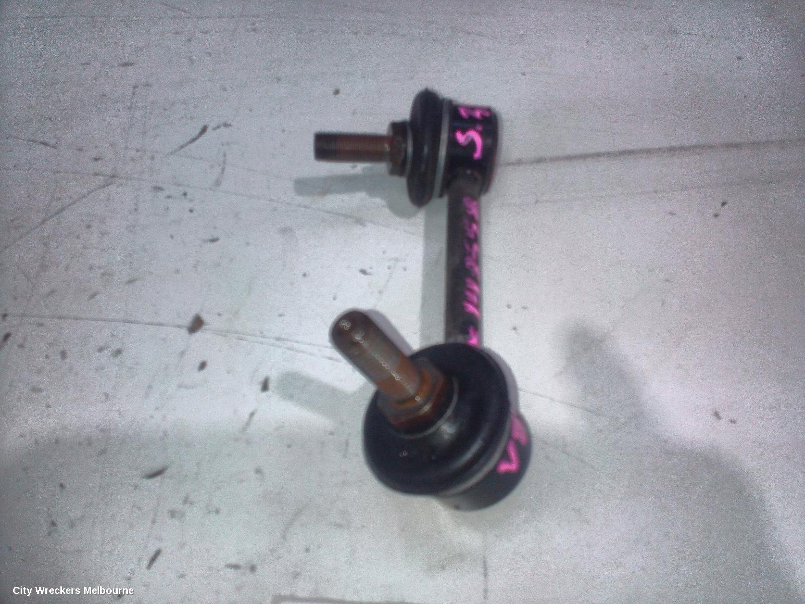 LDV V80 STABILISER BAR, VAN 01/2013 - 12/2023 - Image 1
