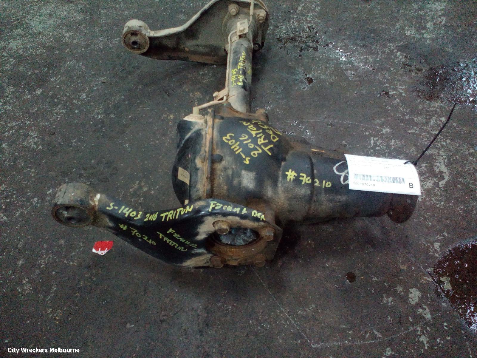 MITSUBISHI TRITON DIFFERENTIAL CENTRE, FRONT, 2.4, DIESEL, MANUAL T/M, MQ-MR, 3.692 RATIO, NON ACTUATOR TYPE, 03/2015 - 10/2023 - Image 2