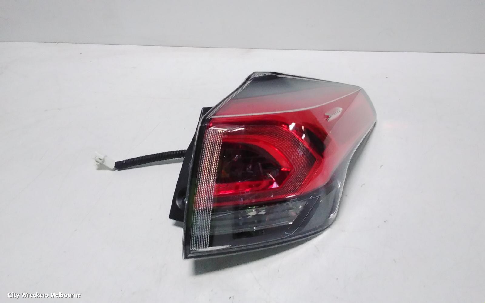 TOYOTA RAV4 RIGHT TAILLIGHT, IN BODY, XA40, 10/2015 - 12/2018 - Image 3