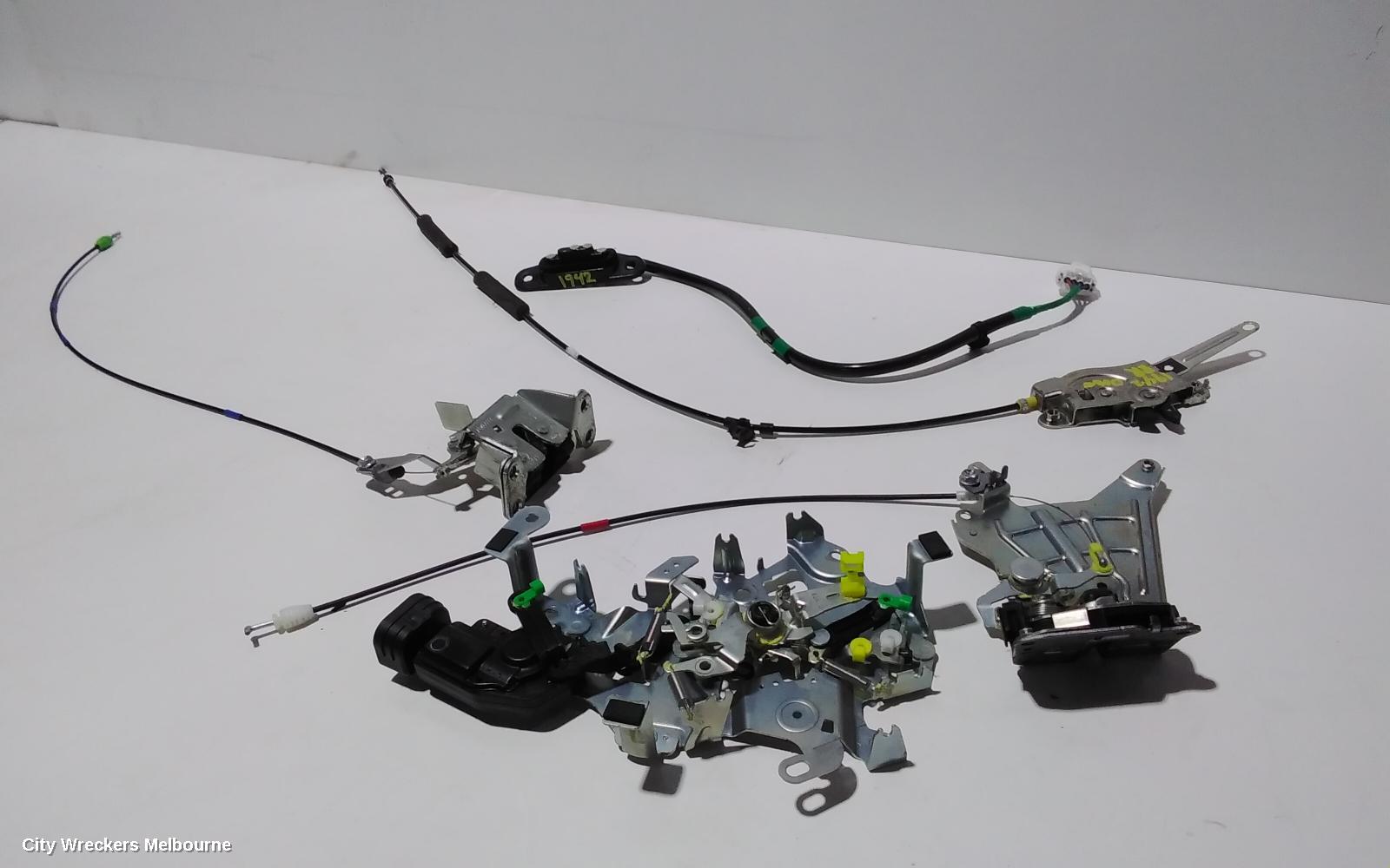 TOYOTA HIACE DOOR/BOOT/GATE LOCK, RIGHT REAR DOOR LOCK, 300 SERIES, 04/2019 ONWARDS - Image 2
