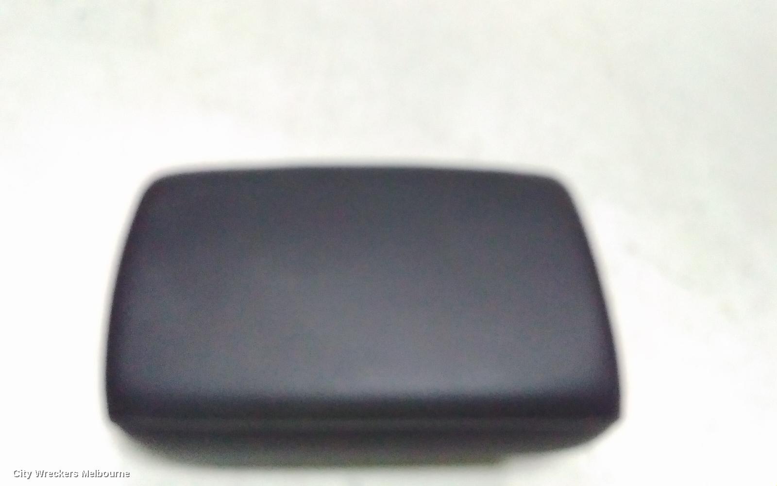 MITSUBISHI OUTLANDER CONSOLE, ZM, CENTRE CONSOLE, NON PHEV TYPE, BLACK EDITION/SPORT, 08/2021 ONWARDS - Image 2