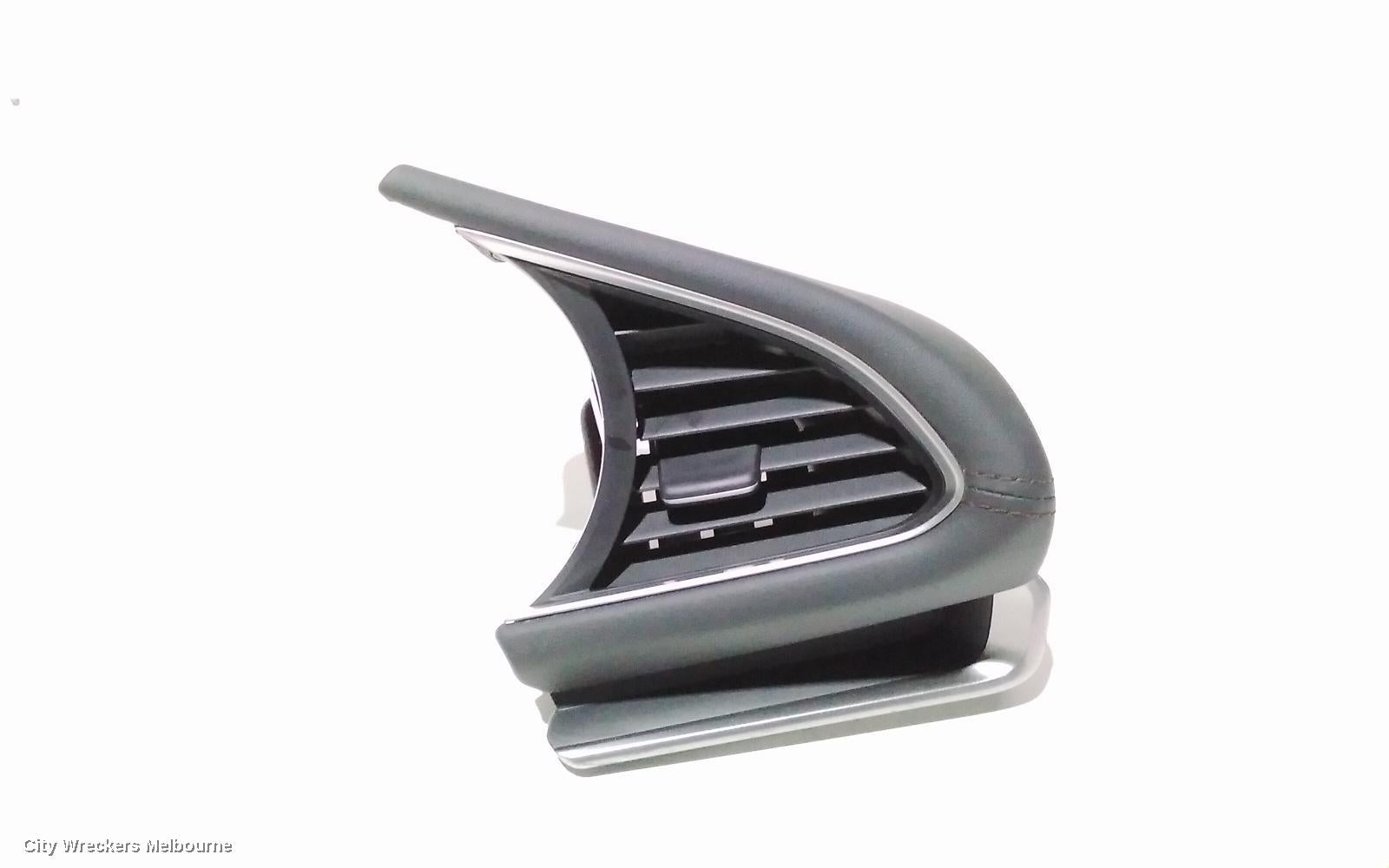 MAZDA 3, BP, 03/2019 ONWARDS, RH AIRVENT: 95638 - Image 1