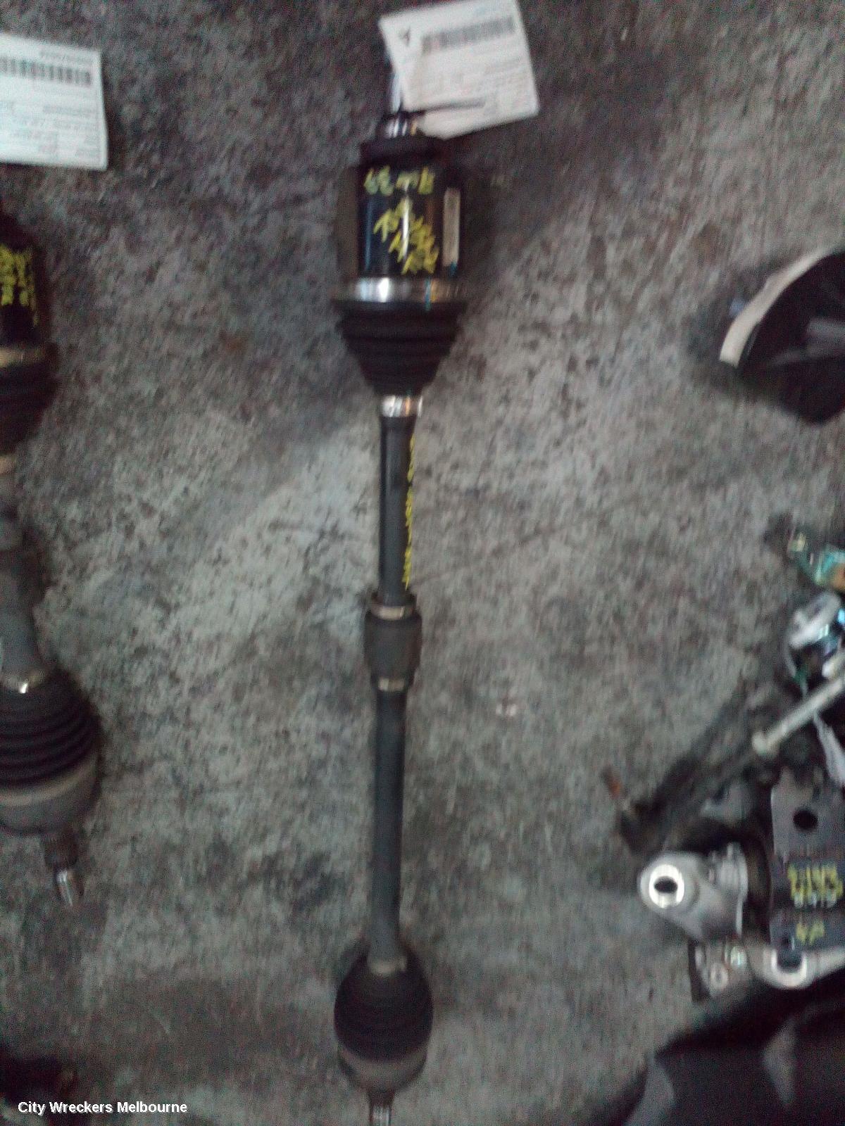 HOLDEN ASTRA RIGHT DRIVESHAFT, AUTO T/M, PETROL, 1.4, BK, 09/2016 ONWARDS - Image 2