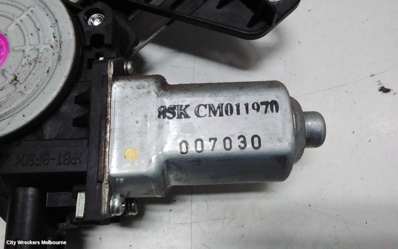 HONDA CRV RIGHT FRONT WINDOW REG/MOTOR, POWER, RE, 03/2007 - 10/2012 - Image 3