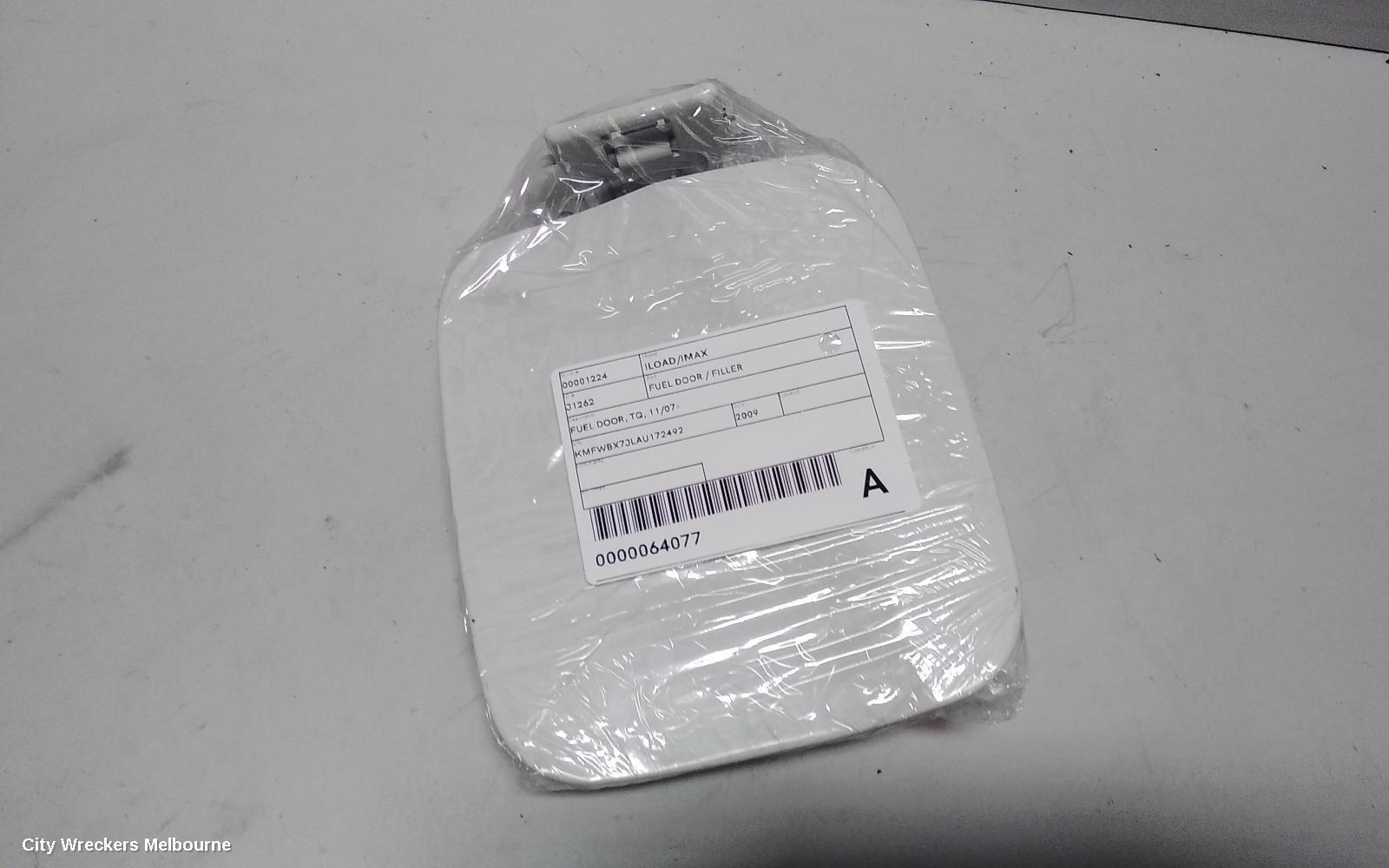 HYUNDAI ILOAD/IMAX FUEL DOOR / FILLER, FUEL CAP, TQ, DIESEL TYPE, 11/2007 ONWARDS - Image 3