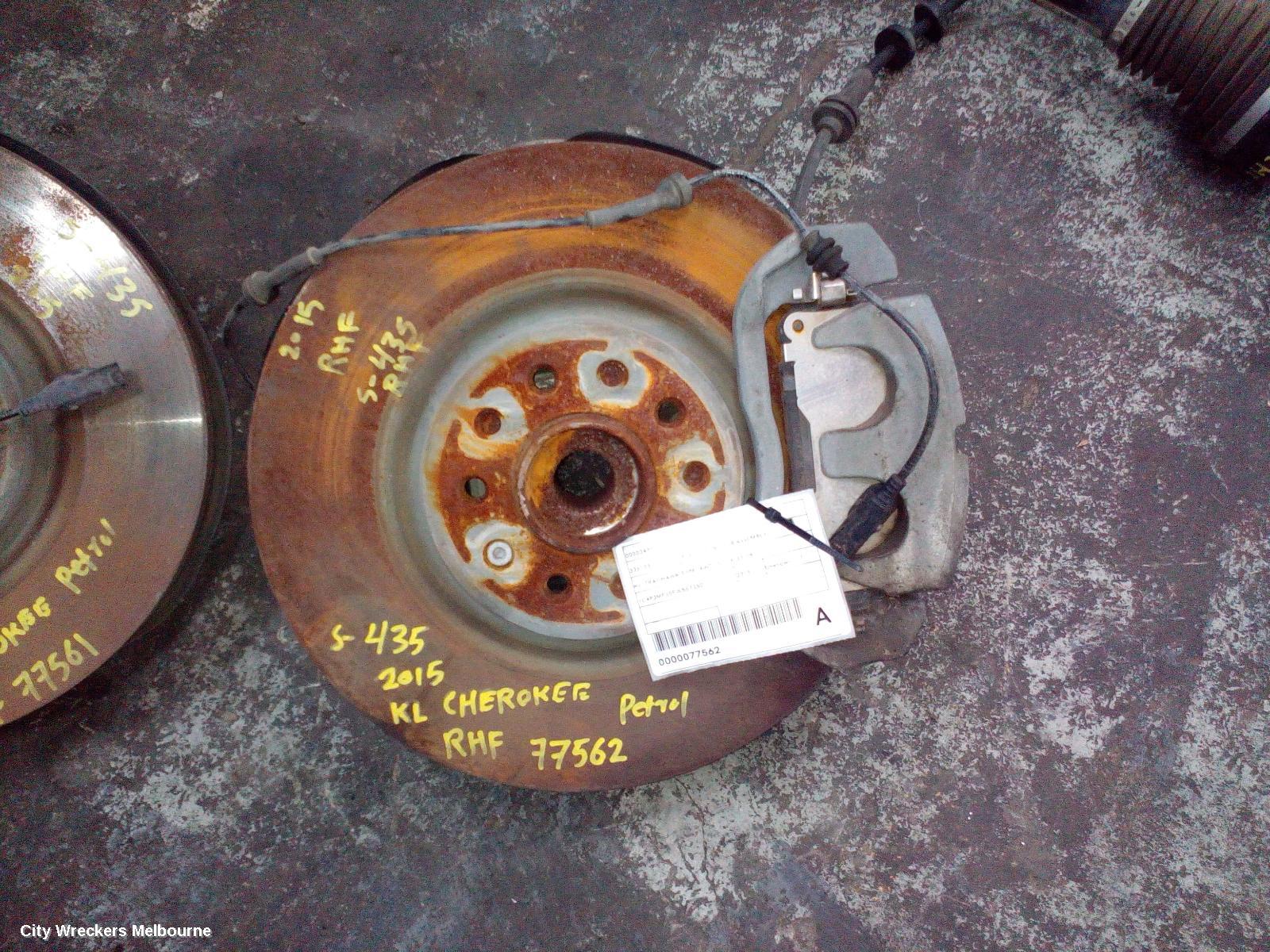 JEEP CHEROKEE RIGHT FRONT HUB ASSEMBLY, KL, TRAILHAWK/LIMITED TYPE, 4WD, 02/2014 - 03/2018 - Image 1