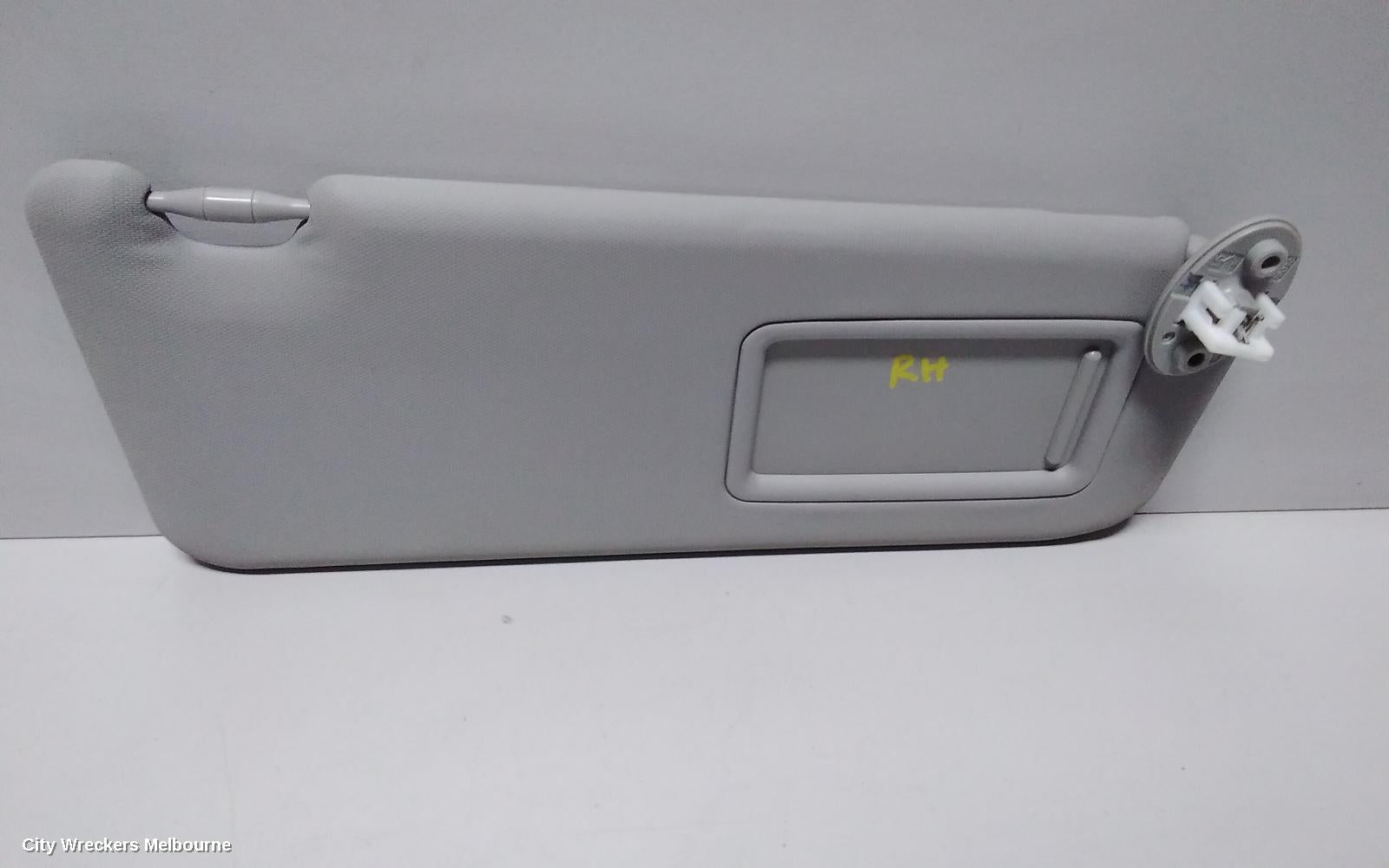 TOYOTA RAV4 SUNVISOR, XA40, RH SIDE, 12/2012 - 11/2018 - Image 2