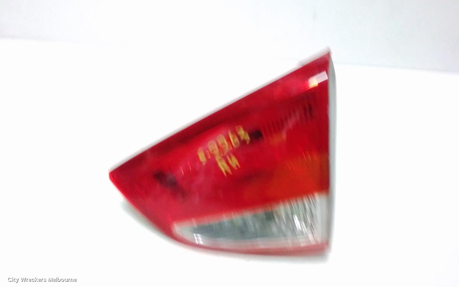 HYUNDAI IX35 REAR GARNISH, TAILGATE LAMP (RH SIDE), LM SERIES (VIN KMHJ), 11/2009 - 01/2016 - Image 3