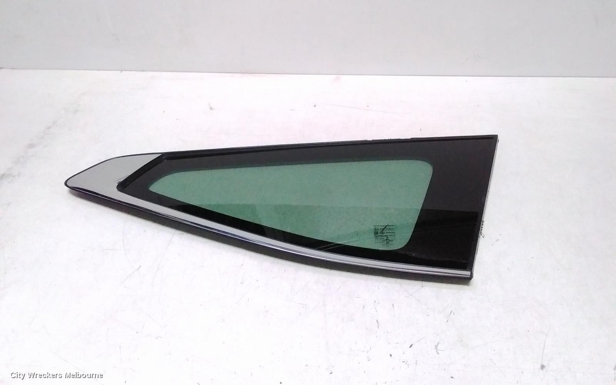 MITSUBISHI PAJERO RIGHT REAR SIDE GLASS, PRIVACY GLASS TYPE, QE, PAJERO SPORT, 10/2015 ONWARDS - Image 1