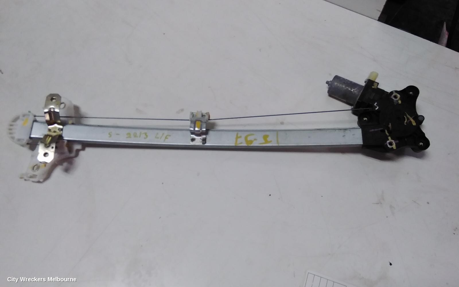 SUZUKI BALENO LEFT FRONT WINDOW REG/MOTOR, EW, DOOR REG ASSY (REG AND MOTOR), 2 PIN TYPE, 04/2016 - 12/2022 - Image 2