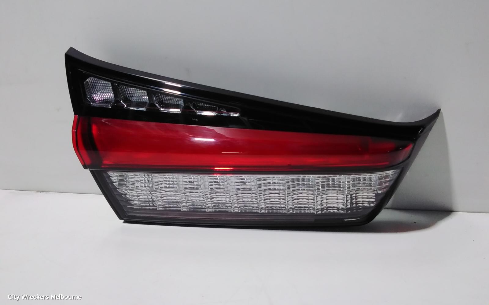 MITSUBISHI ASX REAR GARNISH, TAILGATE LAMP (LH SIDE), XD, 06/2019 ONWARDS - Image 1