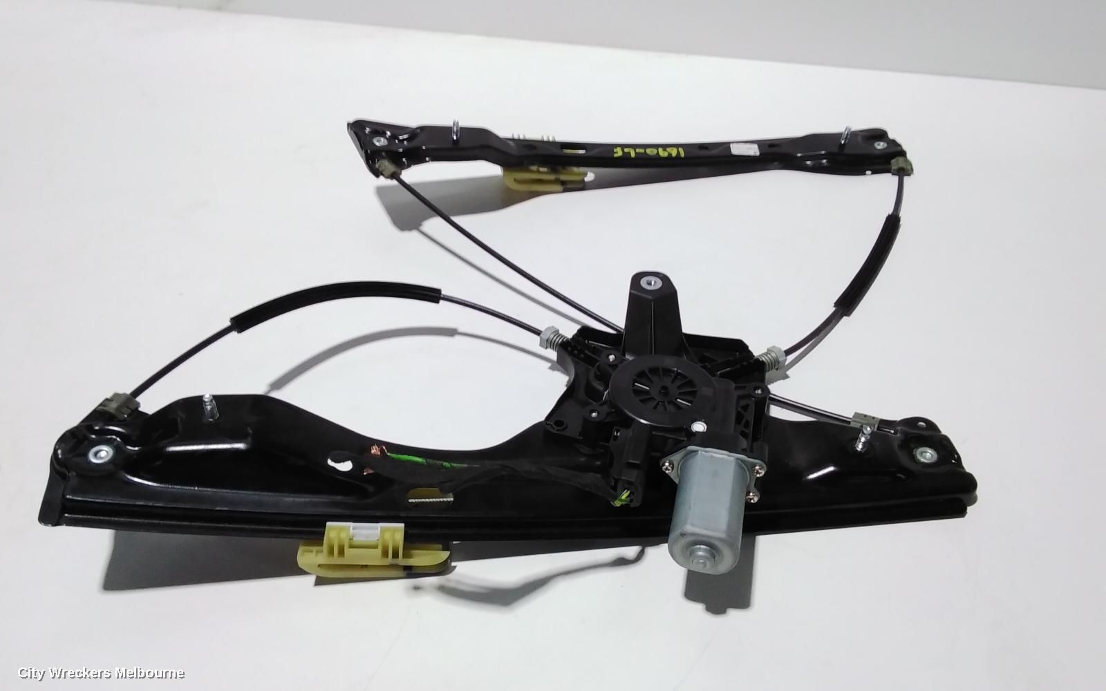 HOLDEN ASTRA LEFT FRONT WINDOW REG/MOTOR, BK-BL, 5DR HATCH/SEDAN, 09/2016 - 12/2020 - Image 2