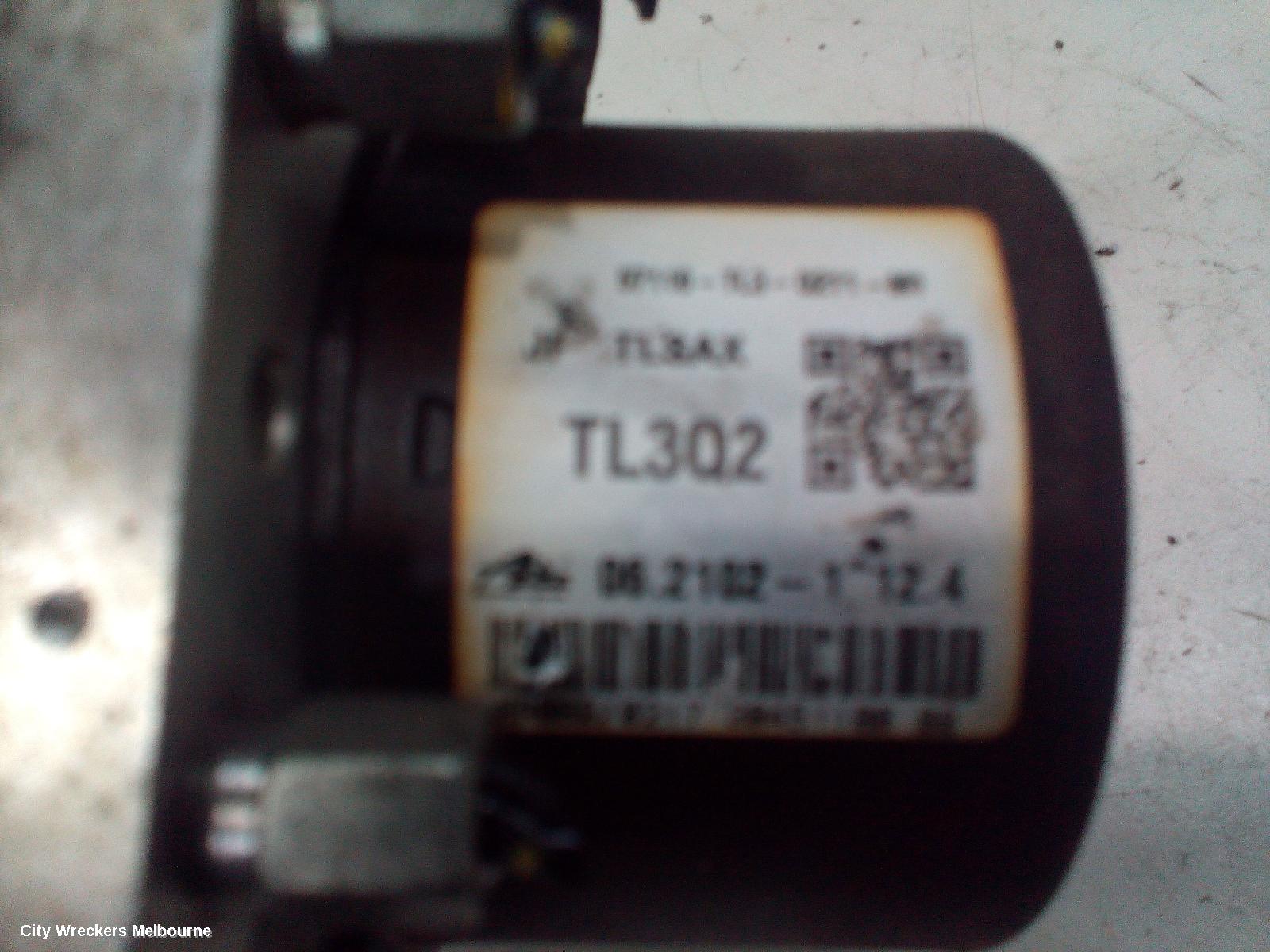 HONDA ACCORD ABS PUMP/MODULATOR, 8TH GEN, EURO (VIN JHMCU), P/N TL3Q2, 06/2008 - 12/2015 - Image 2