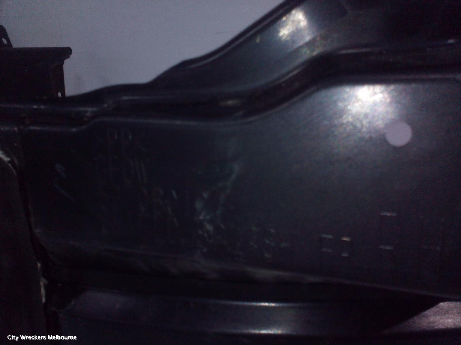 MITSUBISHI OUTLANDER RIGHT GUARD LINER, ZJ, 10/2012 - 02/2014 - Image 2
