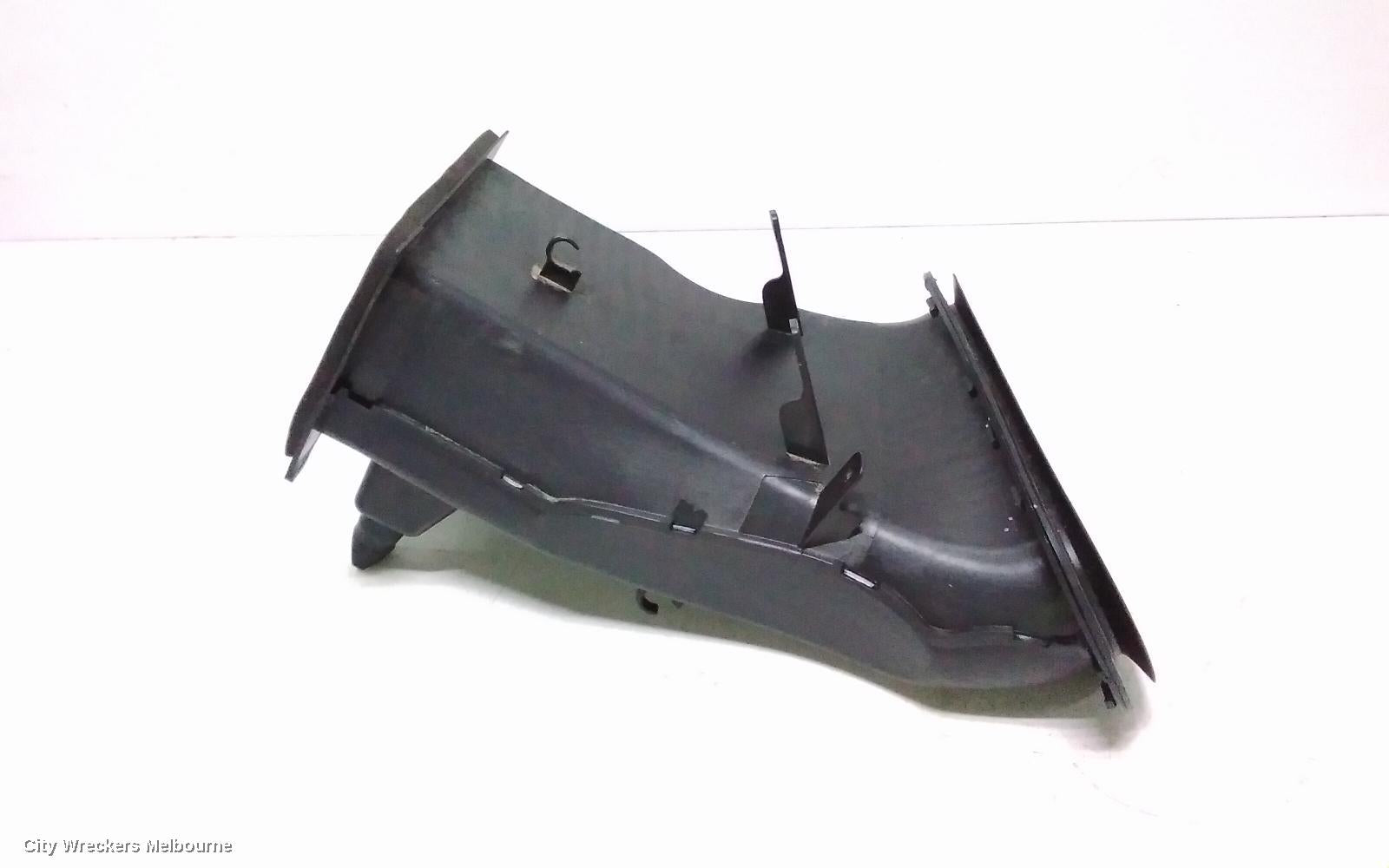 LDV DELIVER 9 AIR CLEANER DUCT/HOS, DIESEL, 2.0, AIR INTAKE HOSE (TURBO TO AIRBOX), 07/2020 ONWARDS - Image 1