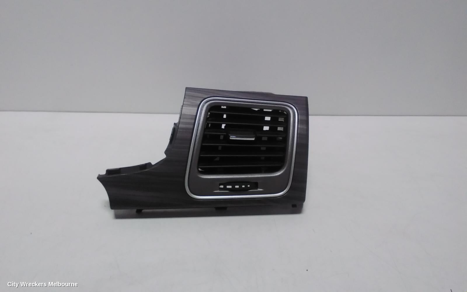 LDV G10, SV7A, WAGON 04/2015 - 08/2022, RH AIR VENT: 111062 - Image 1