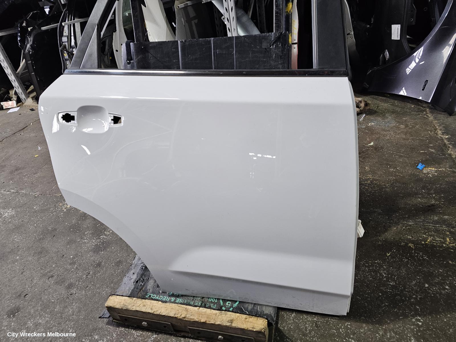 MG GS RIGHT REAR DOOR, SAS2, 09/2016 - 08/2019 - Image 2