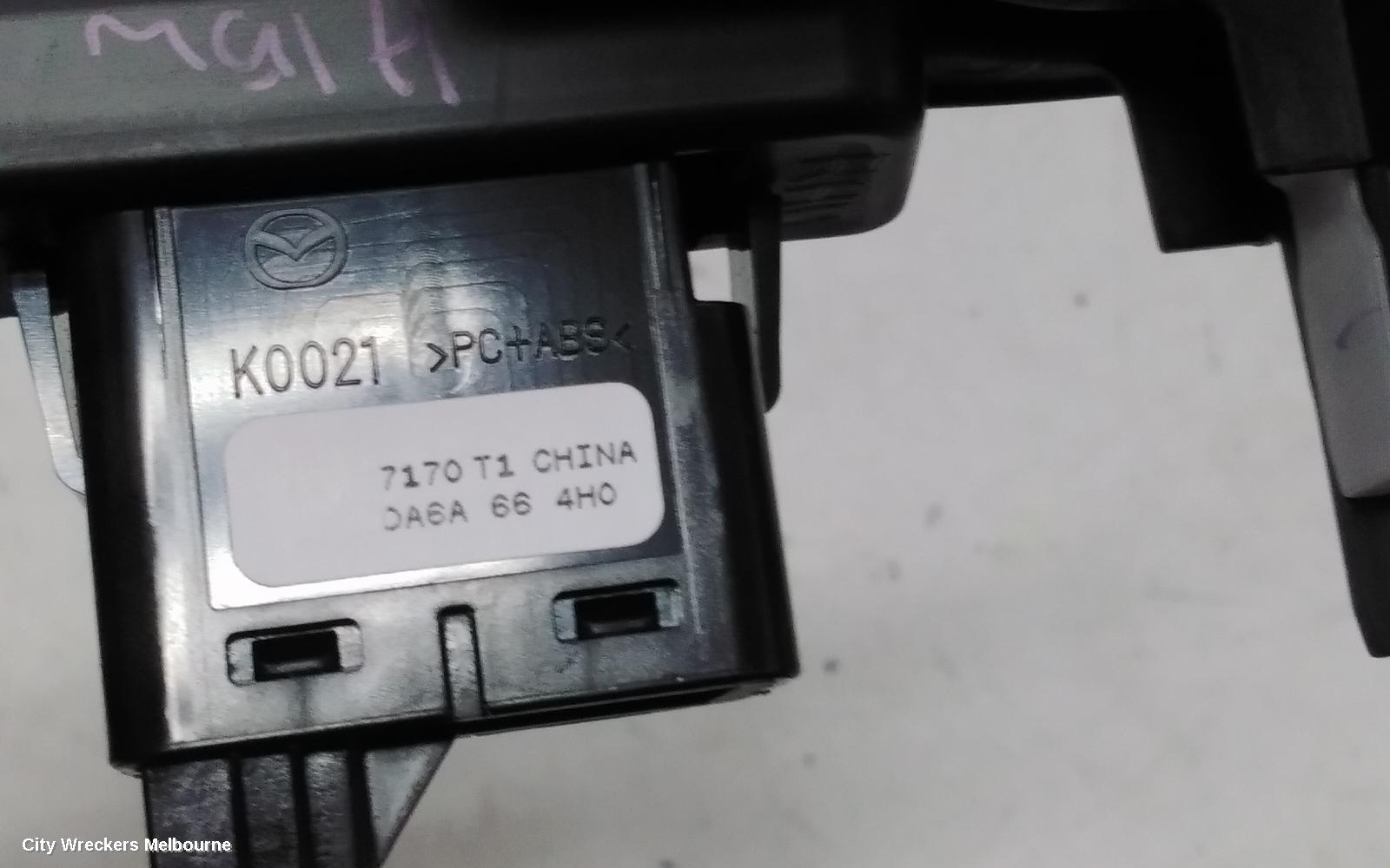 MAZDA 2, DJ/DL, 10/2014 ONWARDS, HAZARD SWITCH: 113484 - Image 3