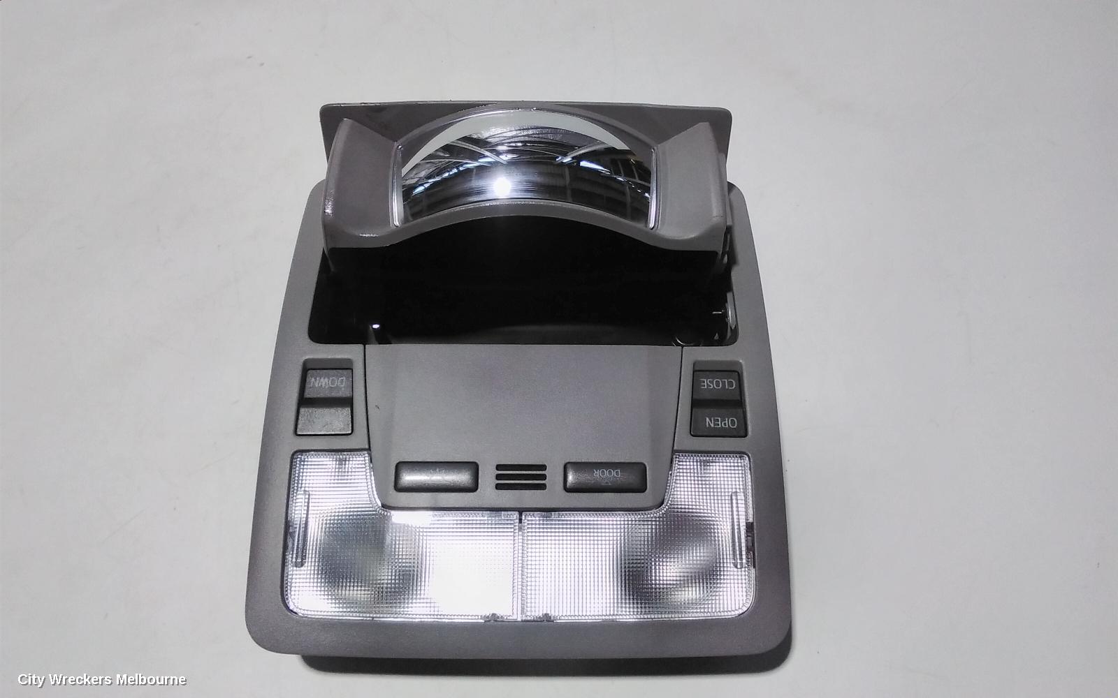 TOYOTA KLUGER COURTESY LIGHT, XU50 SERIES, 03/2014 - 02/2021 - Image 3