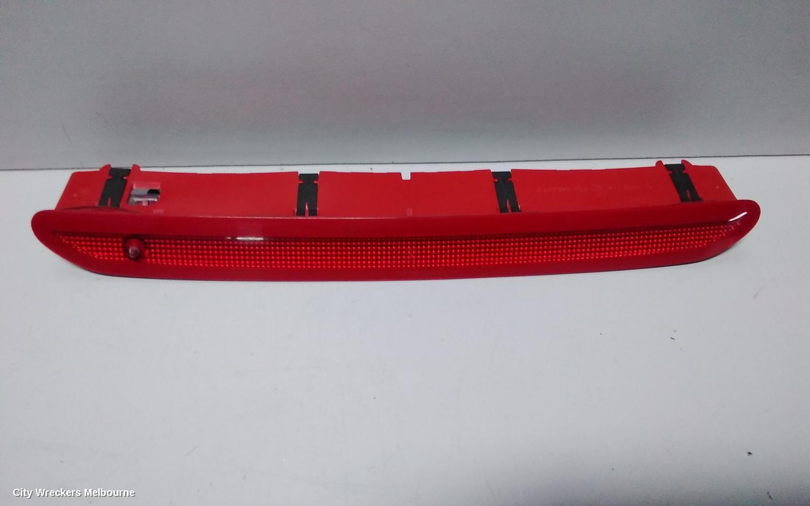 VOLKSWAGEN GOLF HIGH LEVEL STOPLIGHT, GEN 7, 11/2012 - 08/2020 - Image 2