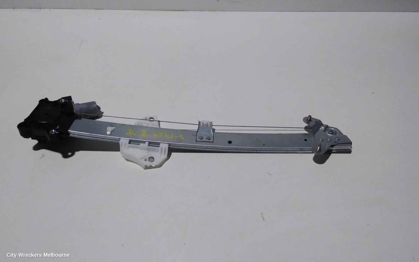 HONDA CRV RIGHT REAR WND REG/MOTOR, RW, DOOR REG ASSY (REG AND MOTOR), 05/2017 - 08/2023 - Image 1