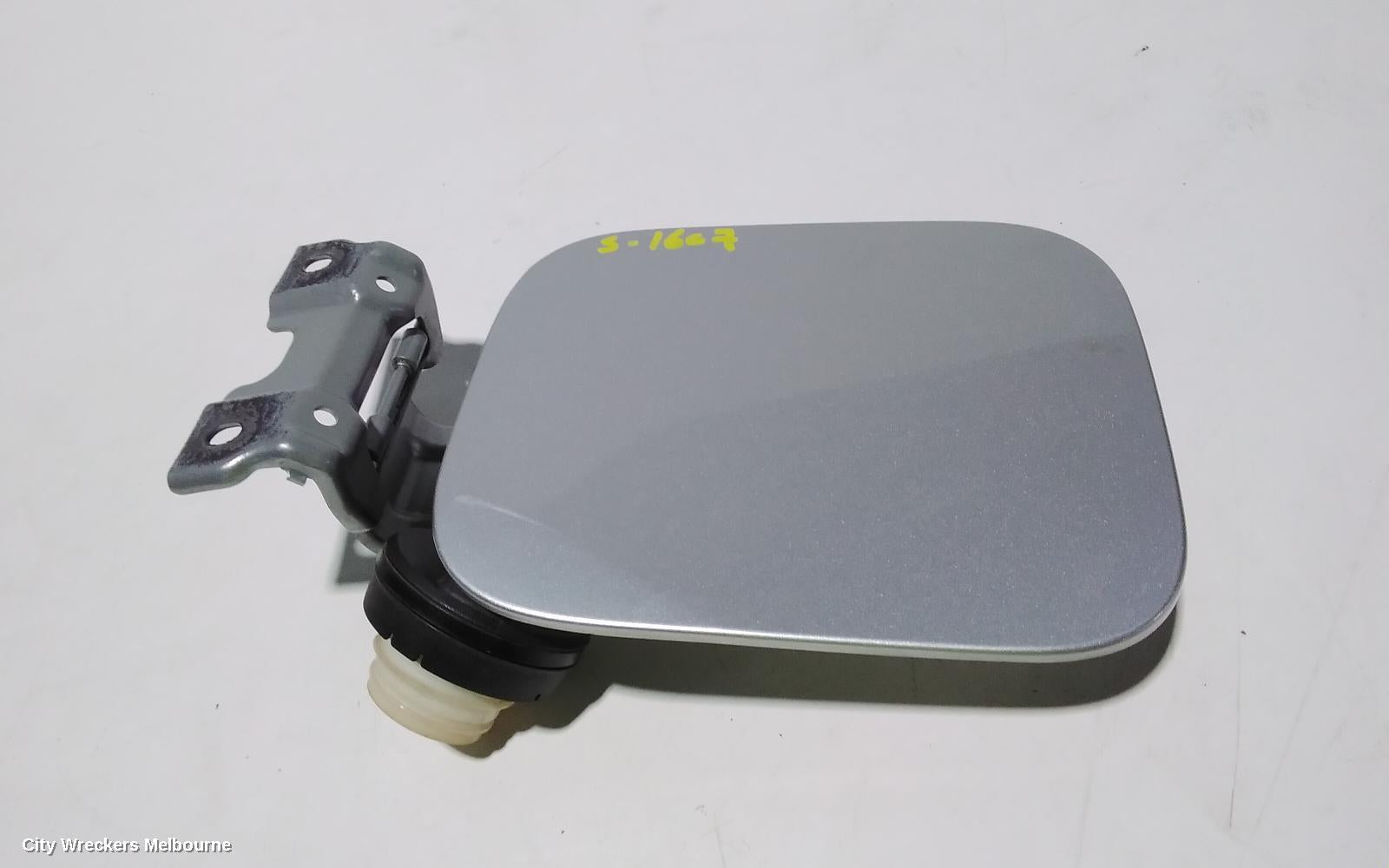 HONDA ODYSSEY FUEL DOOR / FILLER, RC1, 02/2014 - 03/2022 - Image 2