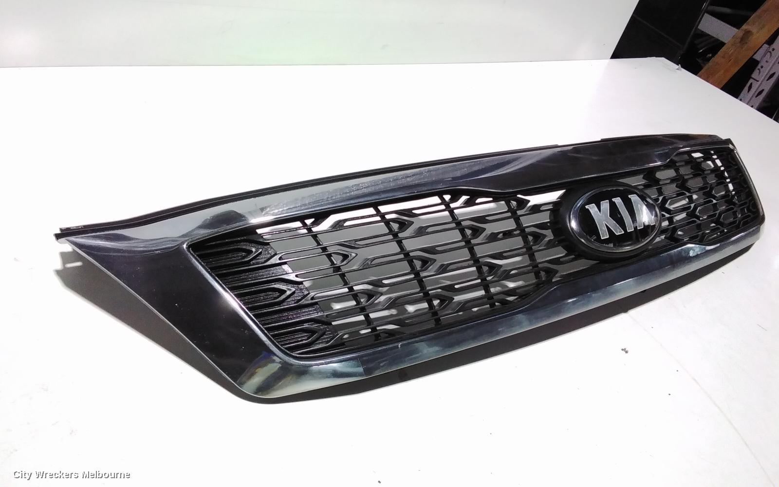 KIA CARNIVAL/GRAND CARNIVAL GRILLE, CARNIVAL/GRAND CARNIVAL, RADIATOR GRILLE, VQ, CHROME, 12/2009 - 12/2014 - Image 3
