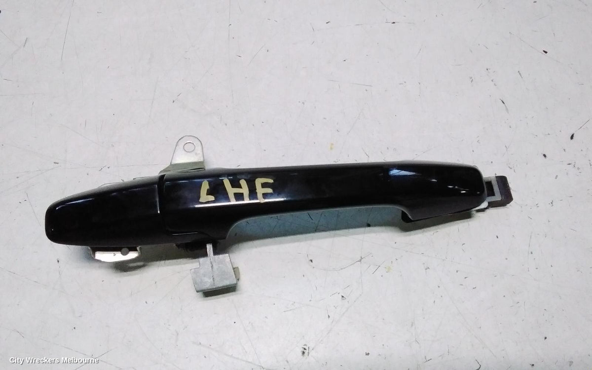 HONDA CIVIC DOOR HANDLE, OUTER, LH FRONT, 8TH GEN, SEDAN, 02/2006 - 12/2011 - Image 1