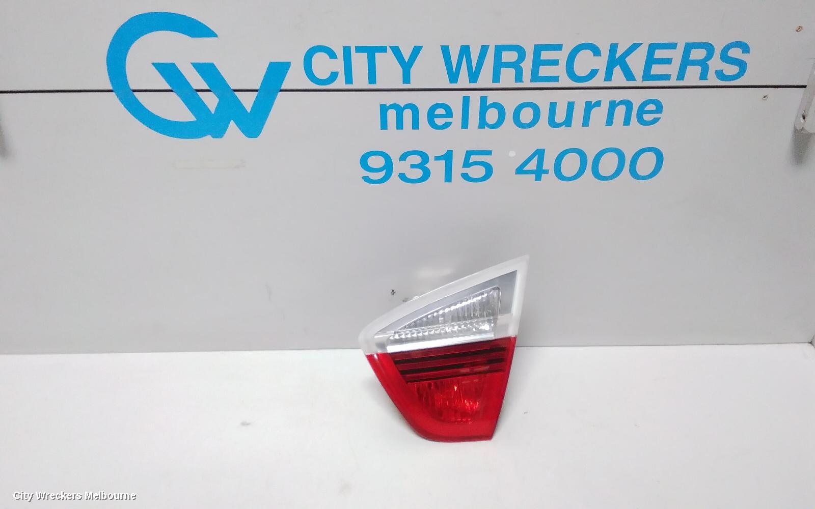 BMW 3 SERIES REAR GARNISH, BOOTLID LAMP (RH SIDE), SEDAN, E90, 03/2005 - 09/2008 - Image 1